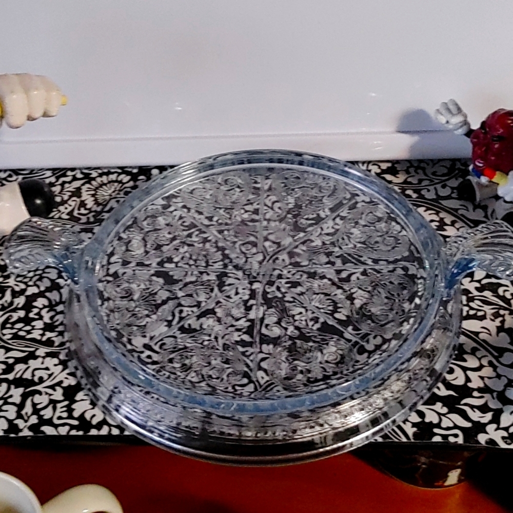 Vintage Fire King casserole Bowl